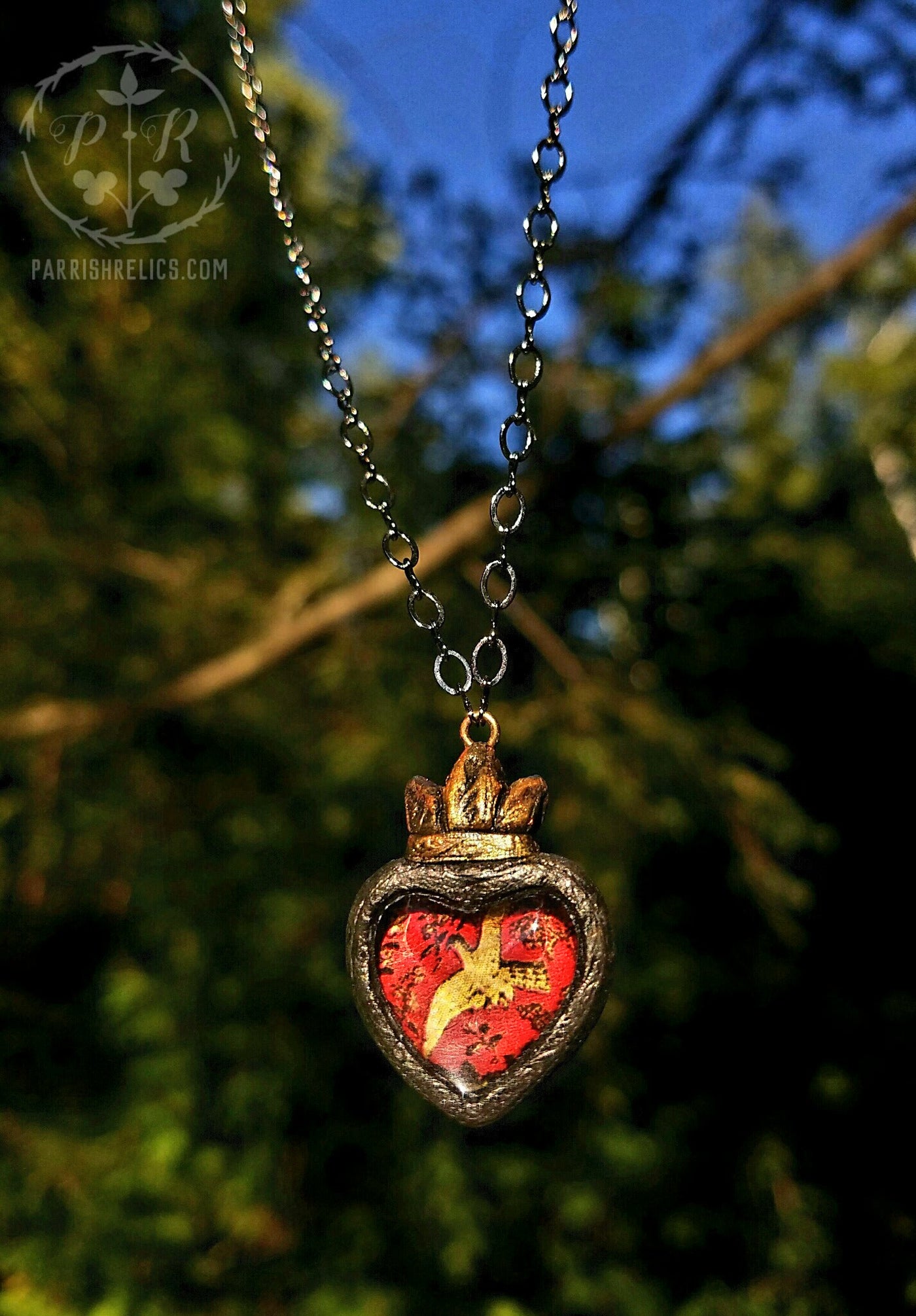 Soar ~ Sacred Heart Pictorial Amulet
