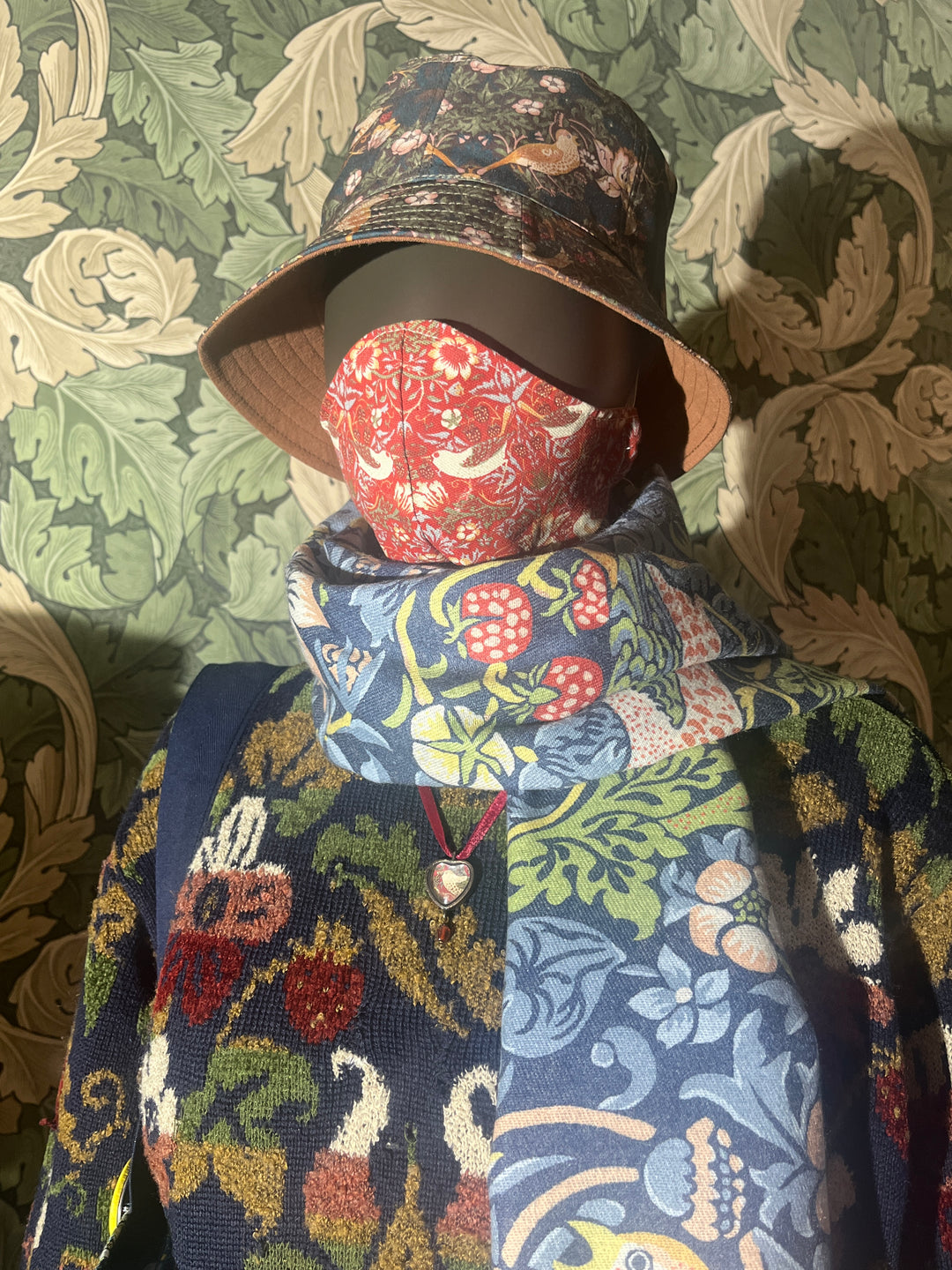 strawberry thief - pictorial heart amulet