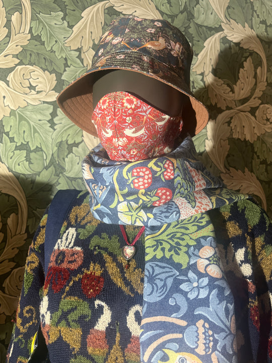 strawberry thief - pictorial heart amulet