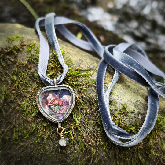 briar rose - pictorial heart amulet
