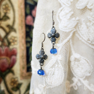 clover earrings : blue glass & sterling silver