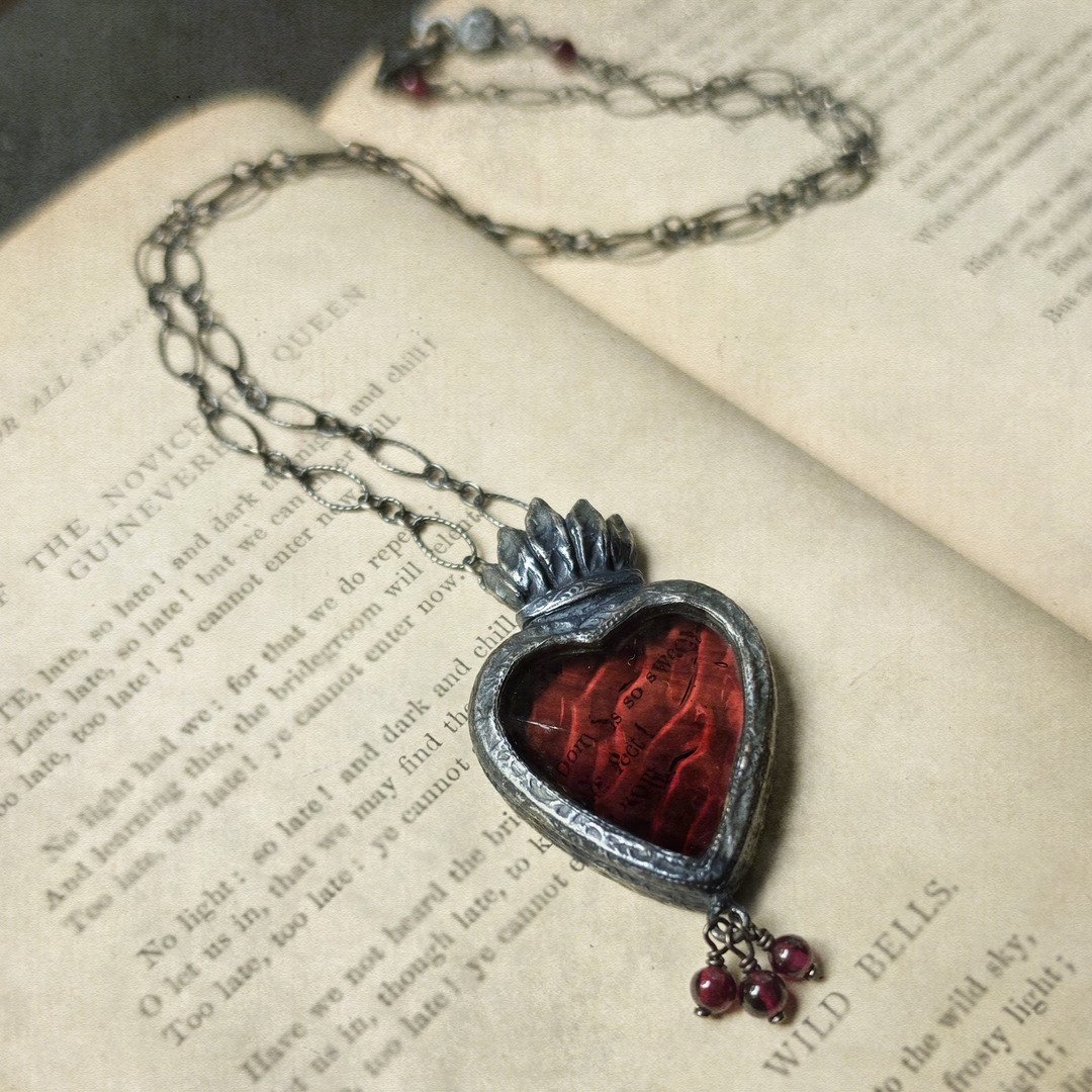 guinevere - sacred heart amulet