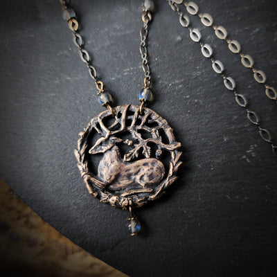 hart of the oak bower amulet - bronze & labradorite
