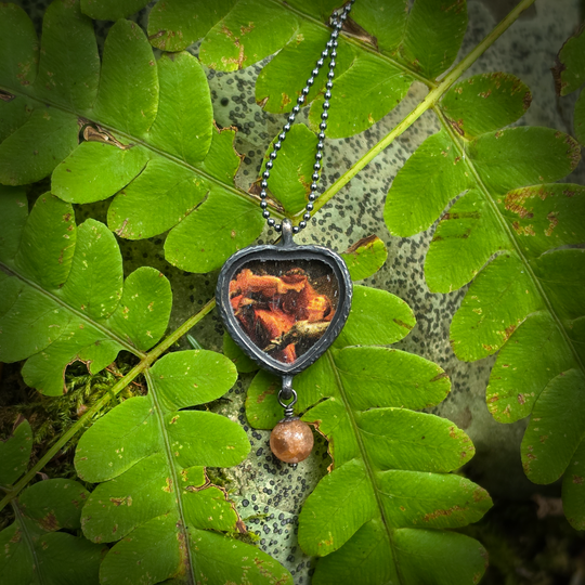 la belle dame sans mercy - pictorial heart amulet