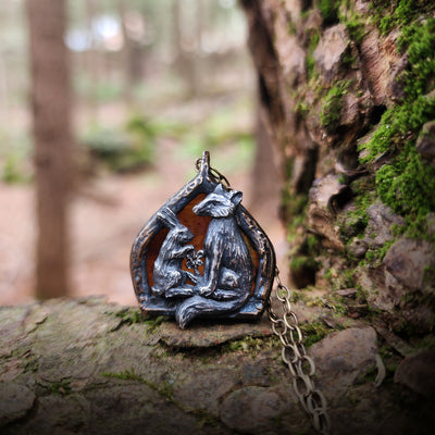 lapin, renard et fleur arch window amulet - antiqued sterling & bronze