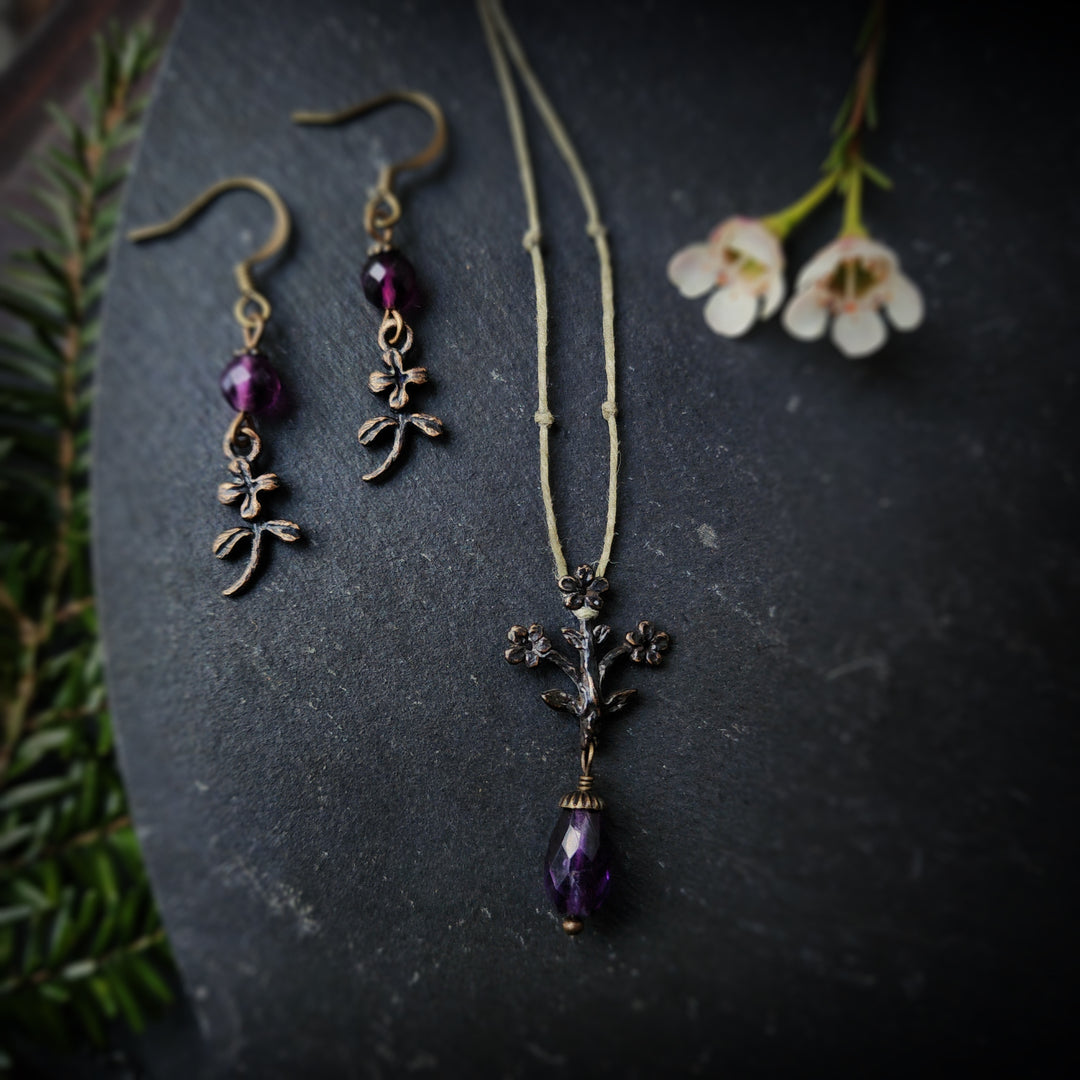 joyeux mille-fleurs earrings with fluorite