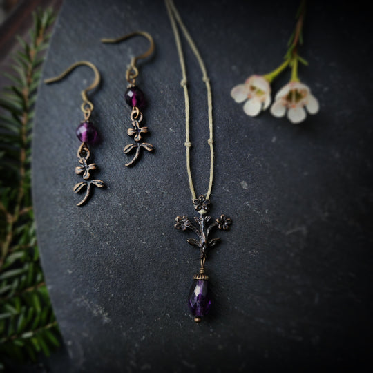 joyeux mille-fleurs earrings with fluorite