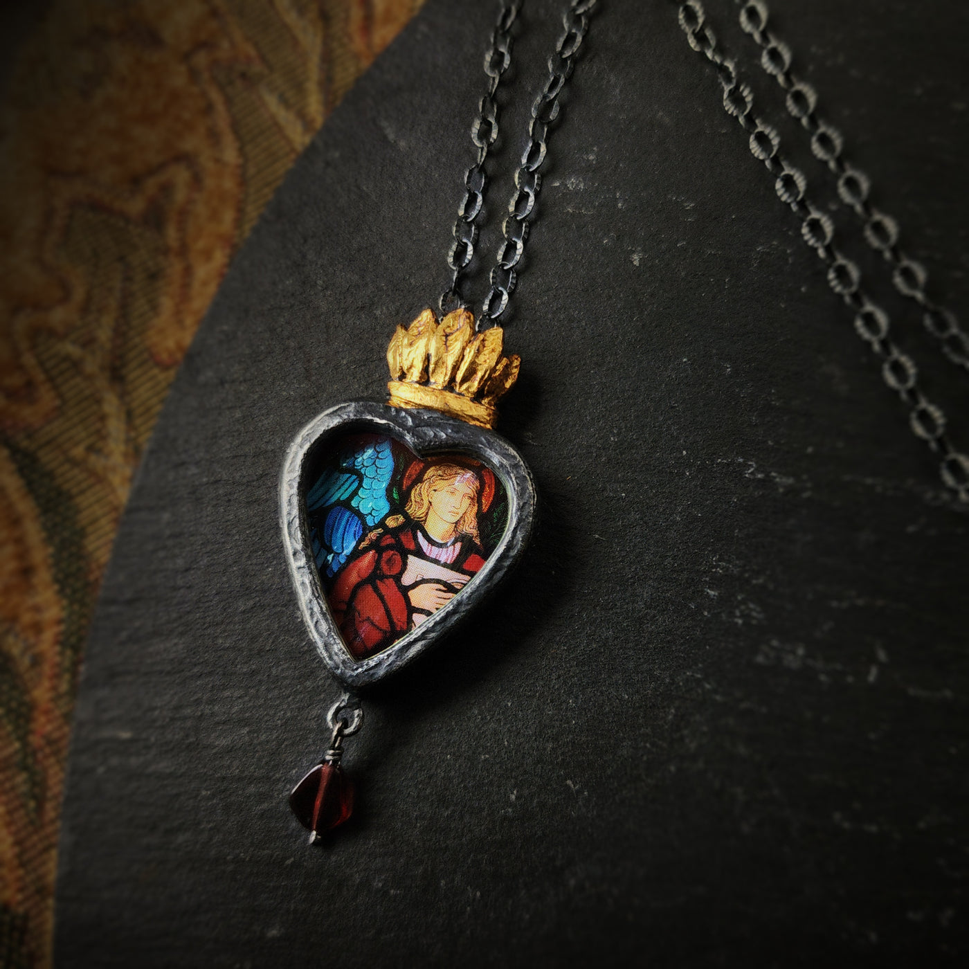 angelic music - sacred heart amulet
