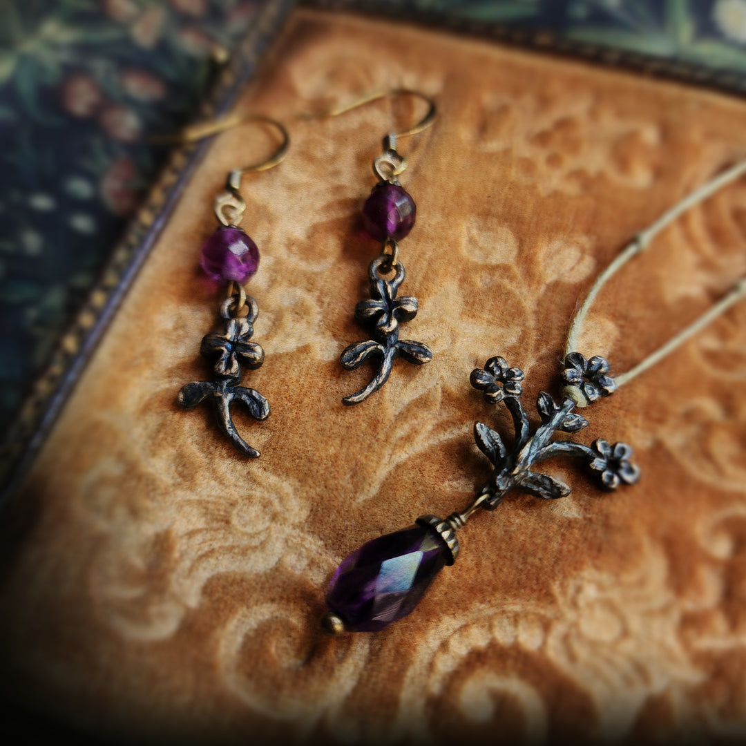 joyeux mille-fleurs earrings with fluorite
