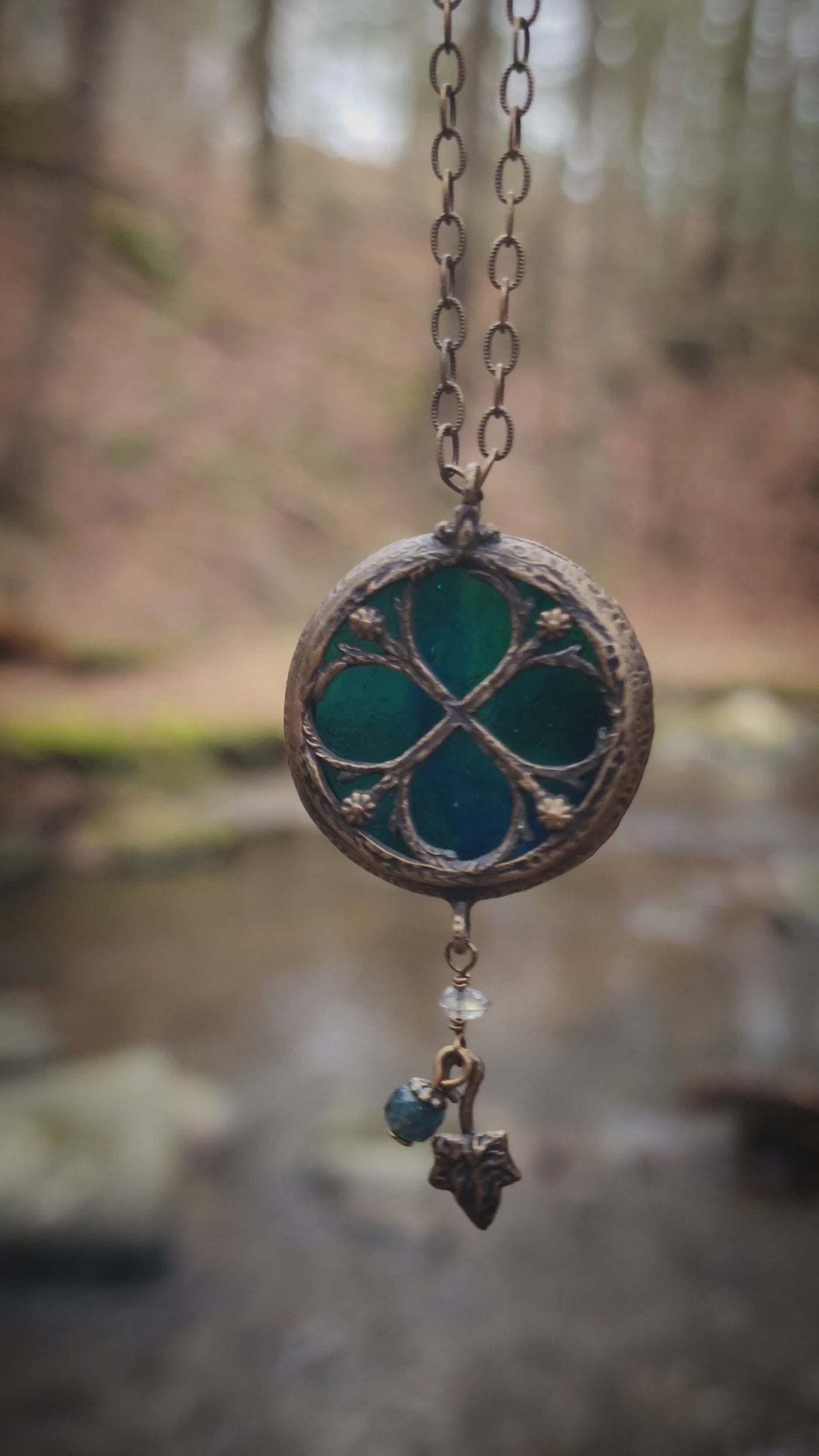 st loy forest - floriated clover miracle window amulet