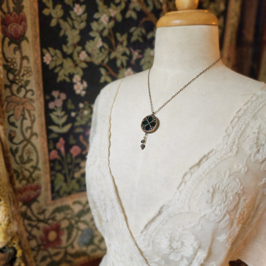 st loy forest - floriated clover miracle window amulet