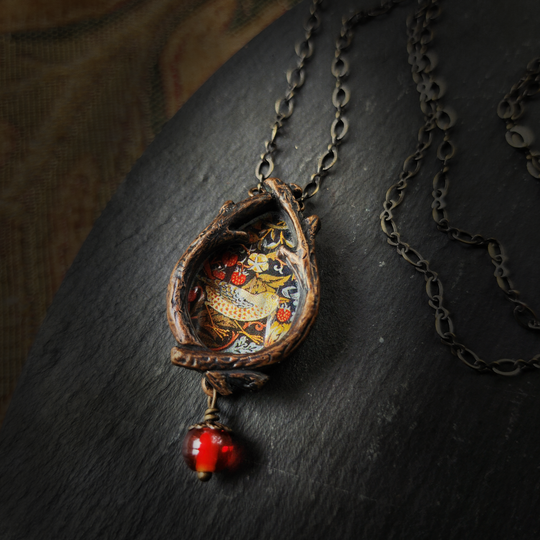 strawberry thief ~ sanctus natura amulet