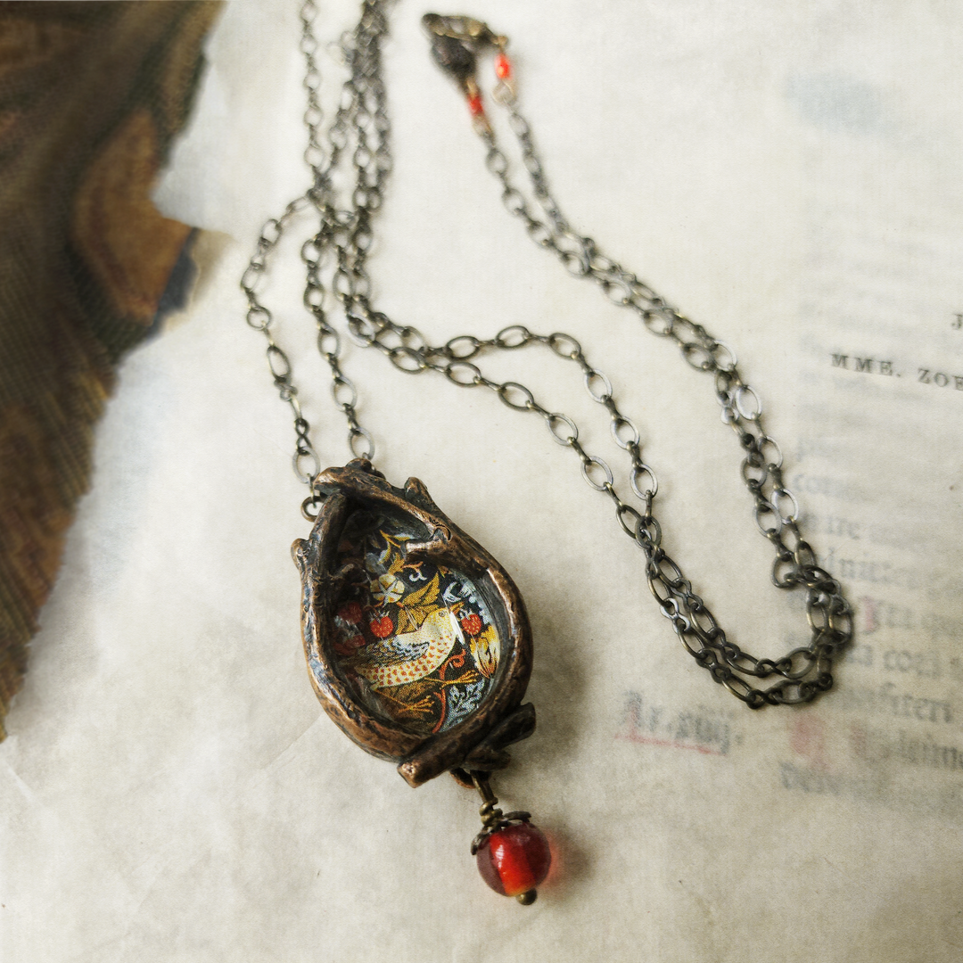 strawberry thief ~ sanctus natura amulet