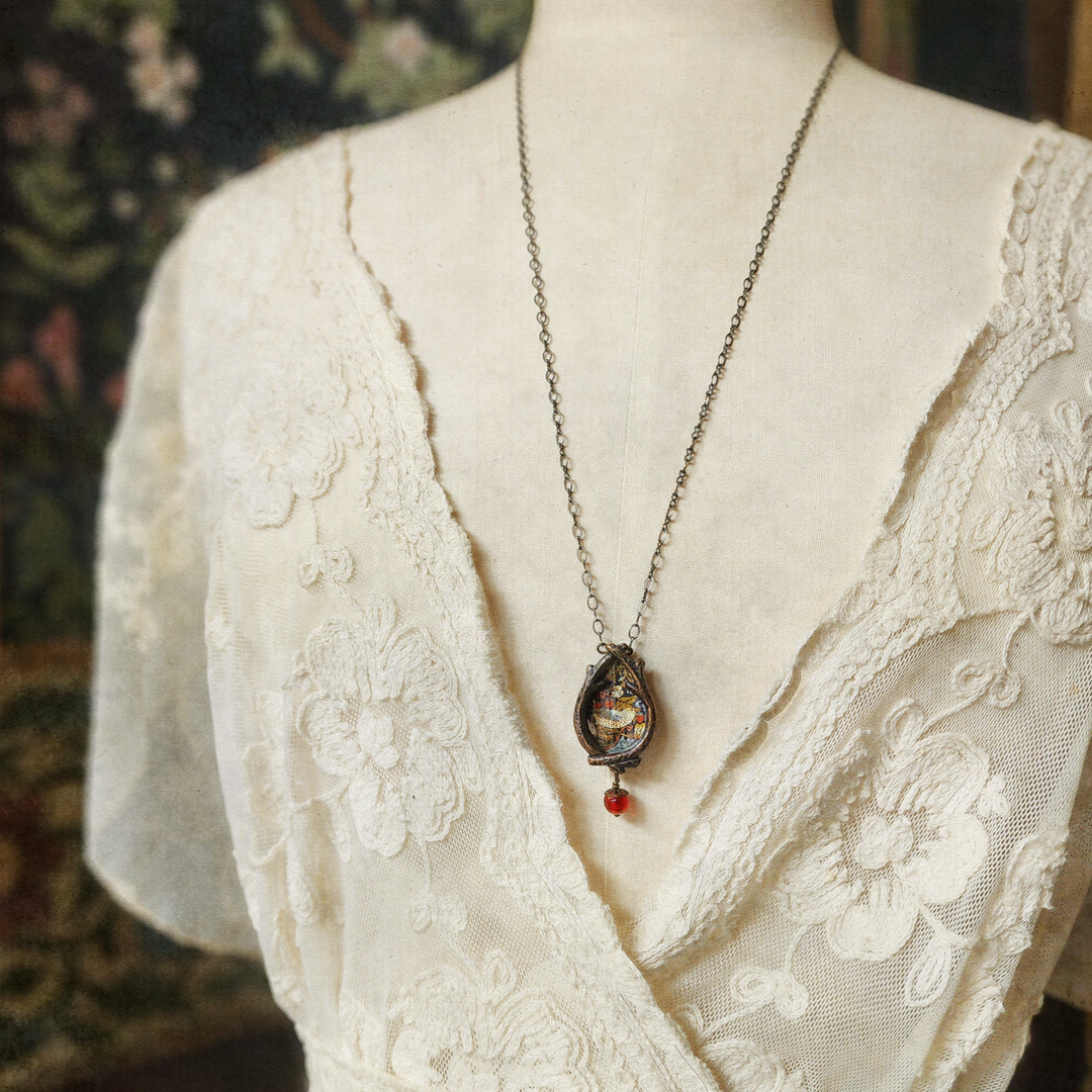 strawberry thief ~ sanctus natura amulet