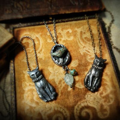 le petit chat amulet
