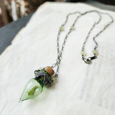 fern - green illuminata vessel amulet