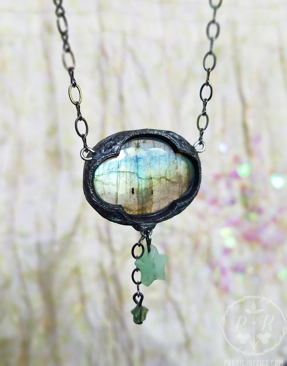 Astrologiae Quatrefoil ~ Labradorite Amulet