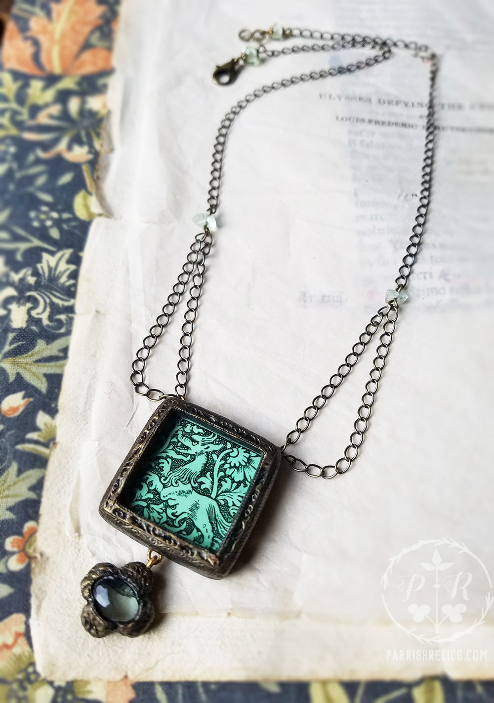 Two-Faced Beastie ~ Medieval Woodcut Pictorial Shrine Amulet ~ Fluorite Crosslet