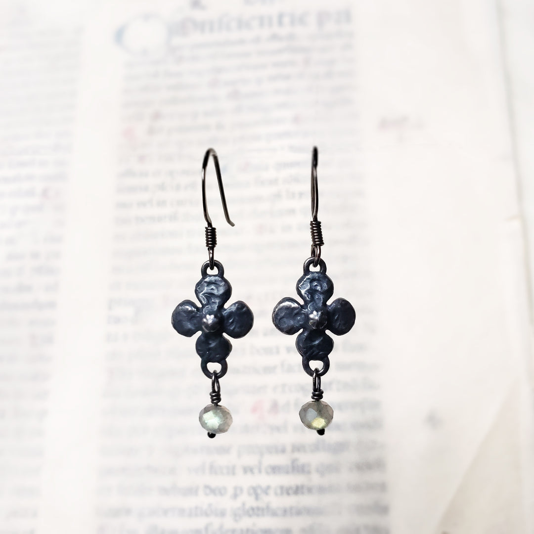 clover earrings : labradorite & sterling silver