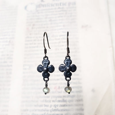 clover earrings : labradorite & sterling silver