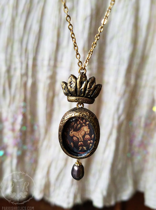 Little Goat Crowned Pictorial Shrine Amulet