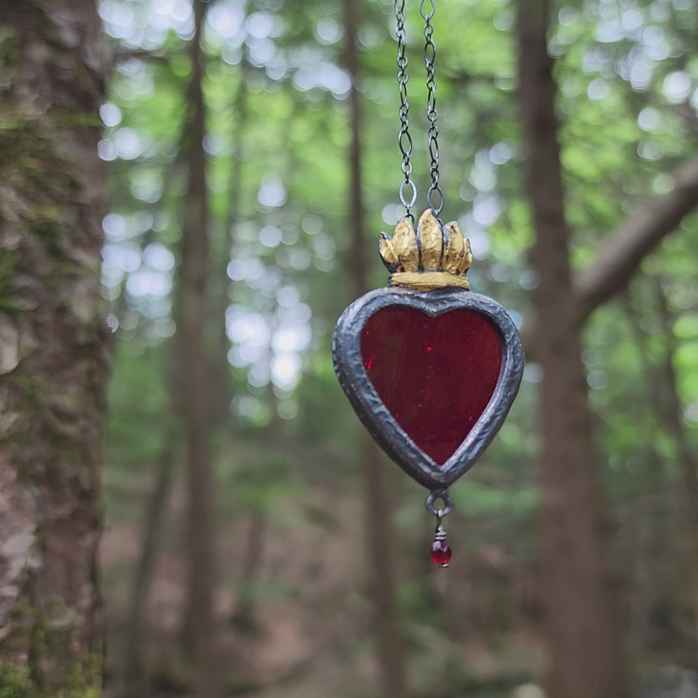 fiamma d'oro - sacred heart amulet
