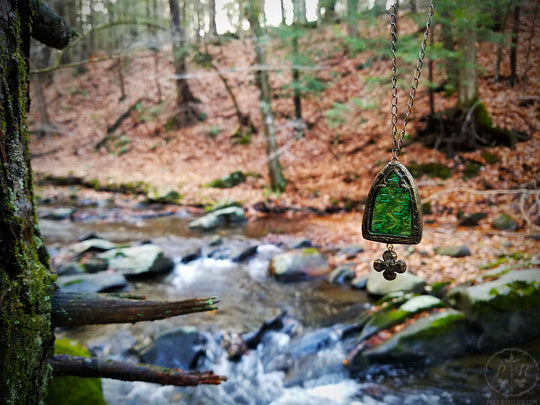 Vesta's Arch ~ Emerald Stained Glass Amulet