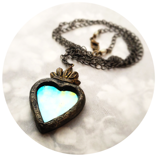Sacred Heart of the Forest ~ Faerie Queene Amulet