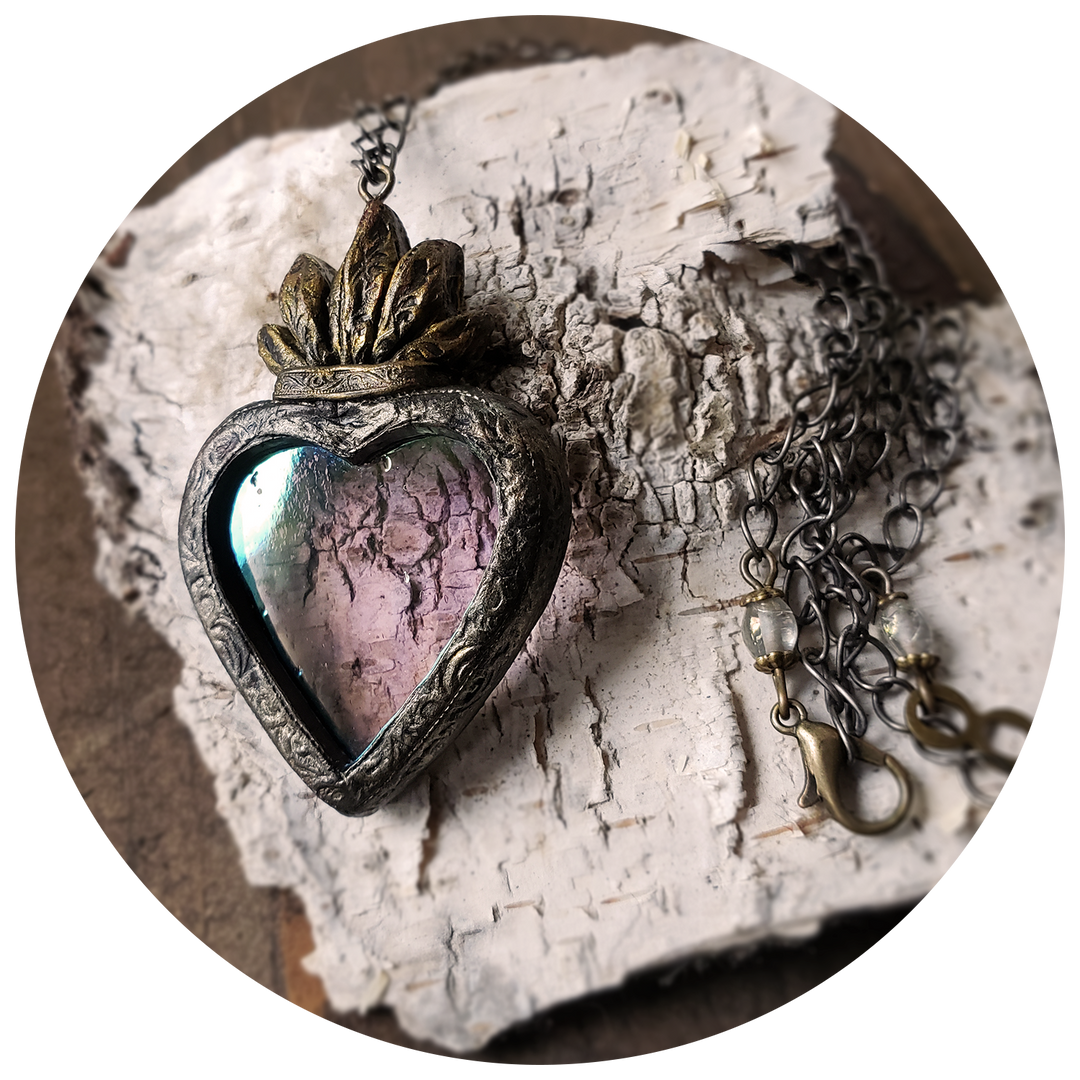 Sacred Heart of the Forest ~ Faerie Queene Amulet
