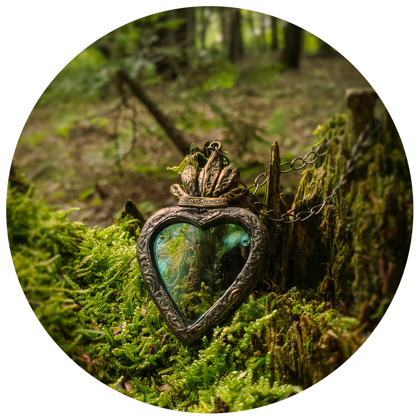 Sacred Heart of the Forest ~ Faerie Queene Amulet