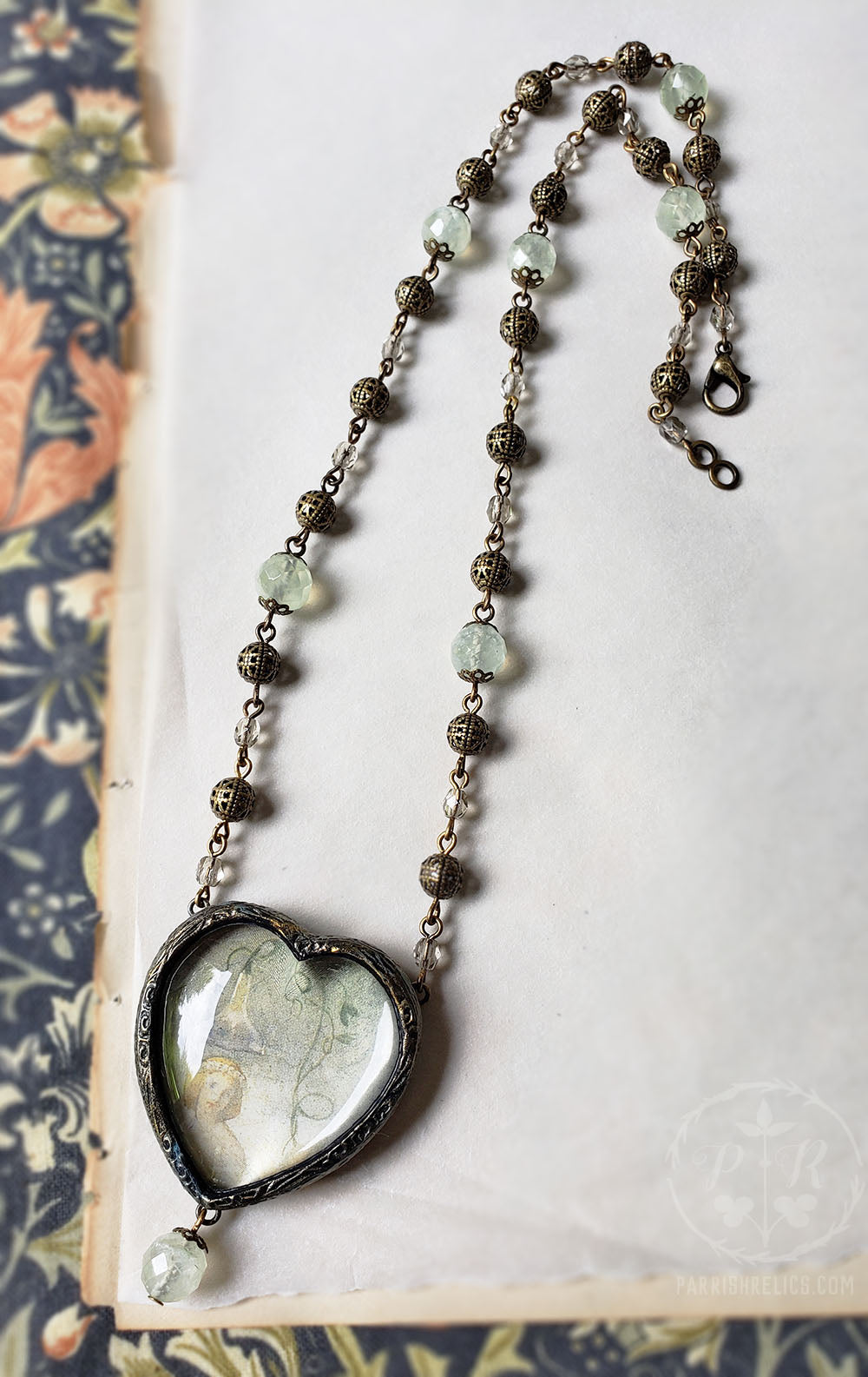 Fairy Queen ~ John Anster Fitzgerald Pictorial Shrine Heart Amulet