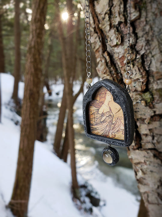 The Fairies Had Their Tiffs with the Birds ~ Pictorial Shrine Amulet