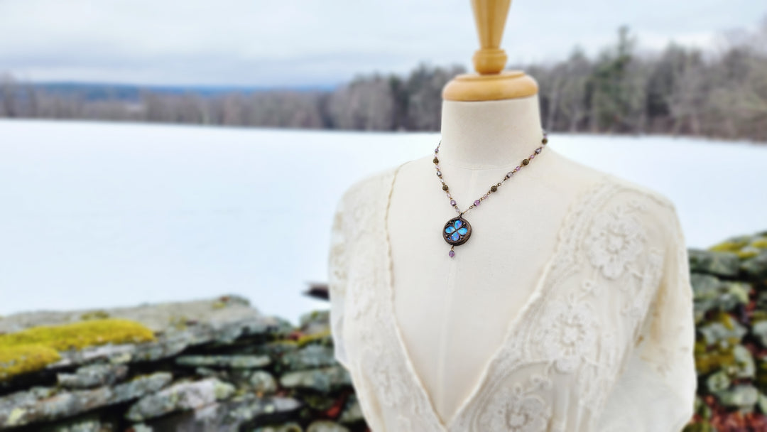 florialia - floriated clover miracle window amulet