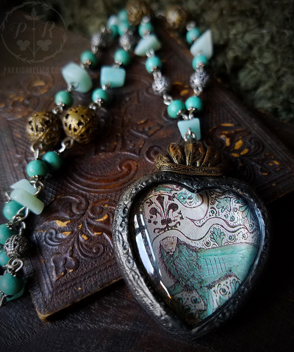 Florentine Lion ~ Sacred Heart Pictorial Amulet