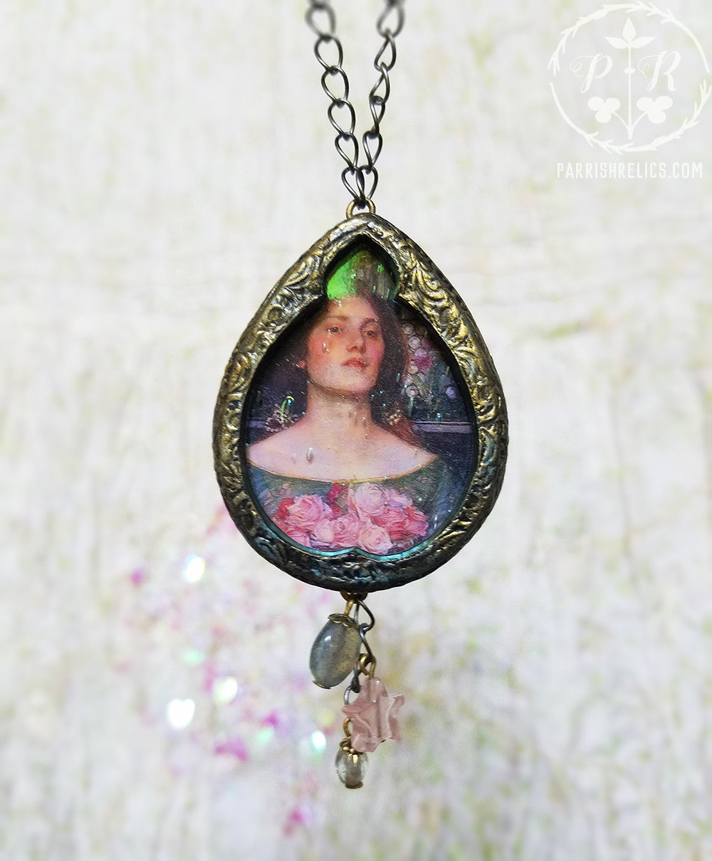 Gather Ye Rosebuds ~ Iridescent Pictorial Shrine Amulet