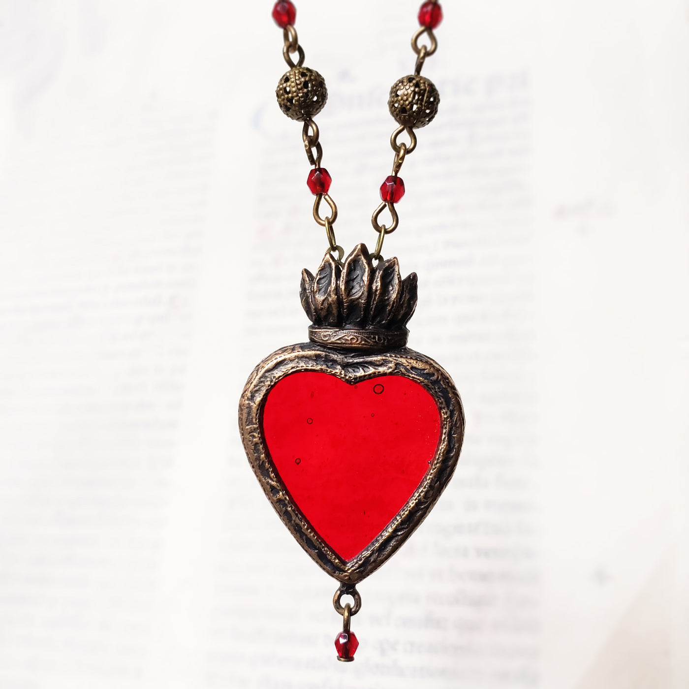 incendium amoris - a sacred heart amulet
