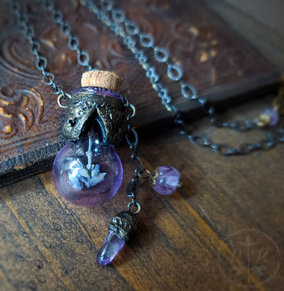 Ianthe's Arch ~ Amethyst, Ametrine & Lavender Glass Vessel