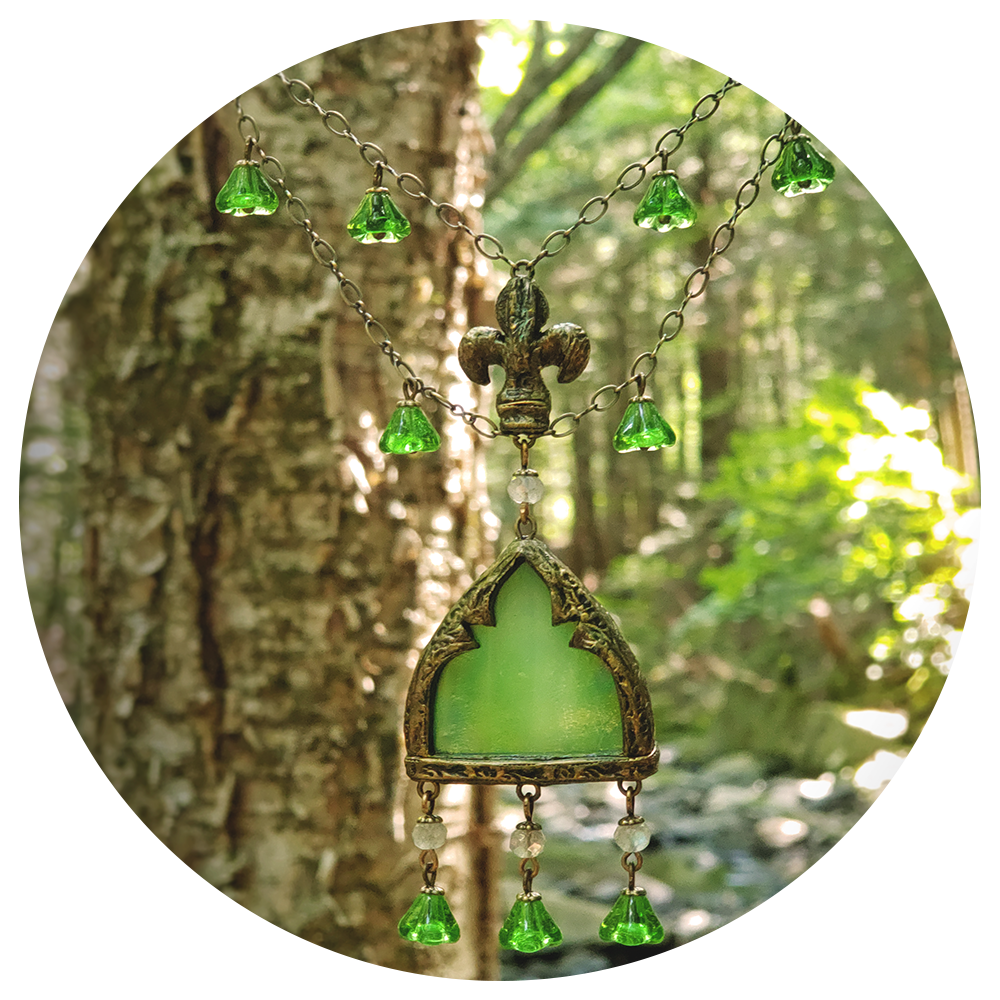 Lilium Inter Spinas ~ Faerie Queene Amulet