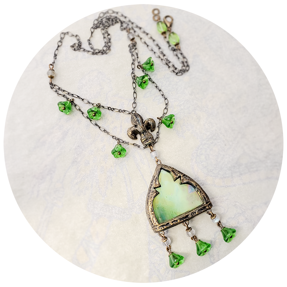 Lilium Inter Spinas ~ Faerie Queene Amulet