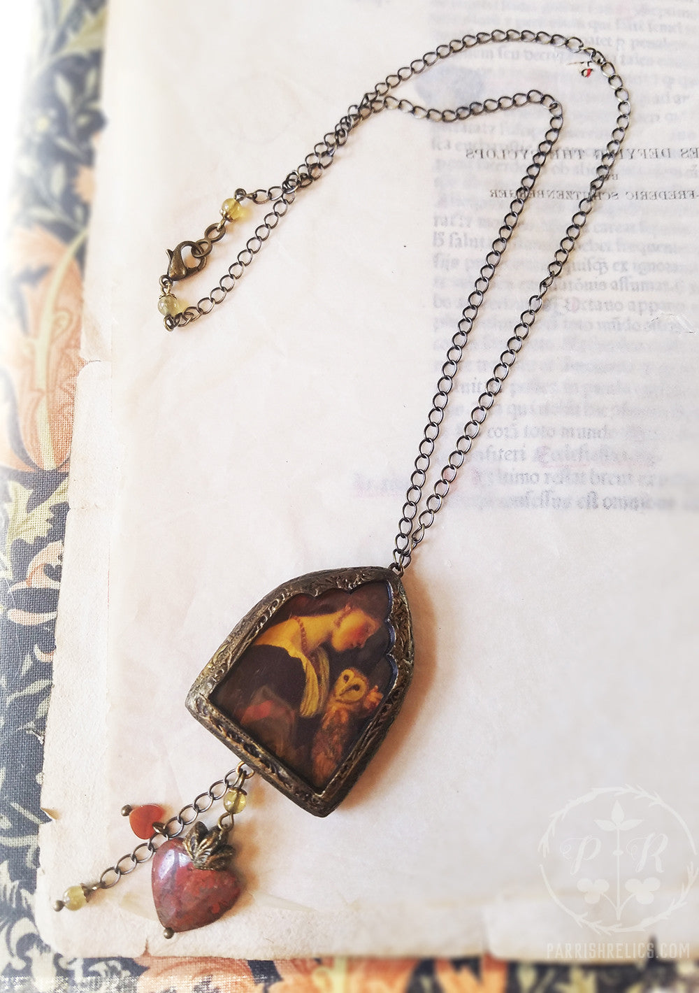 The Owl ~ Sacred Heart Gothic Arch Pictorial Shrine Amulet