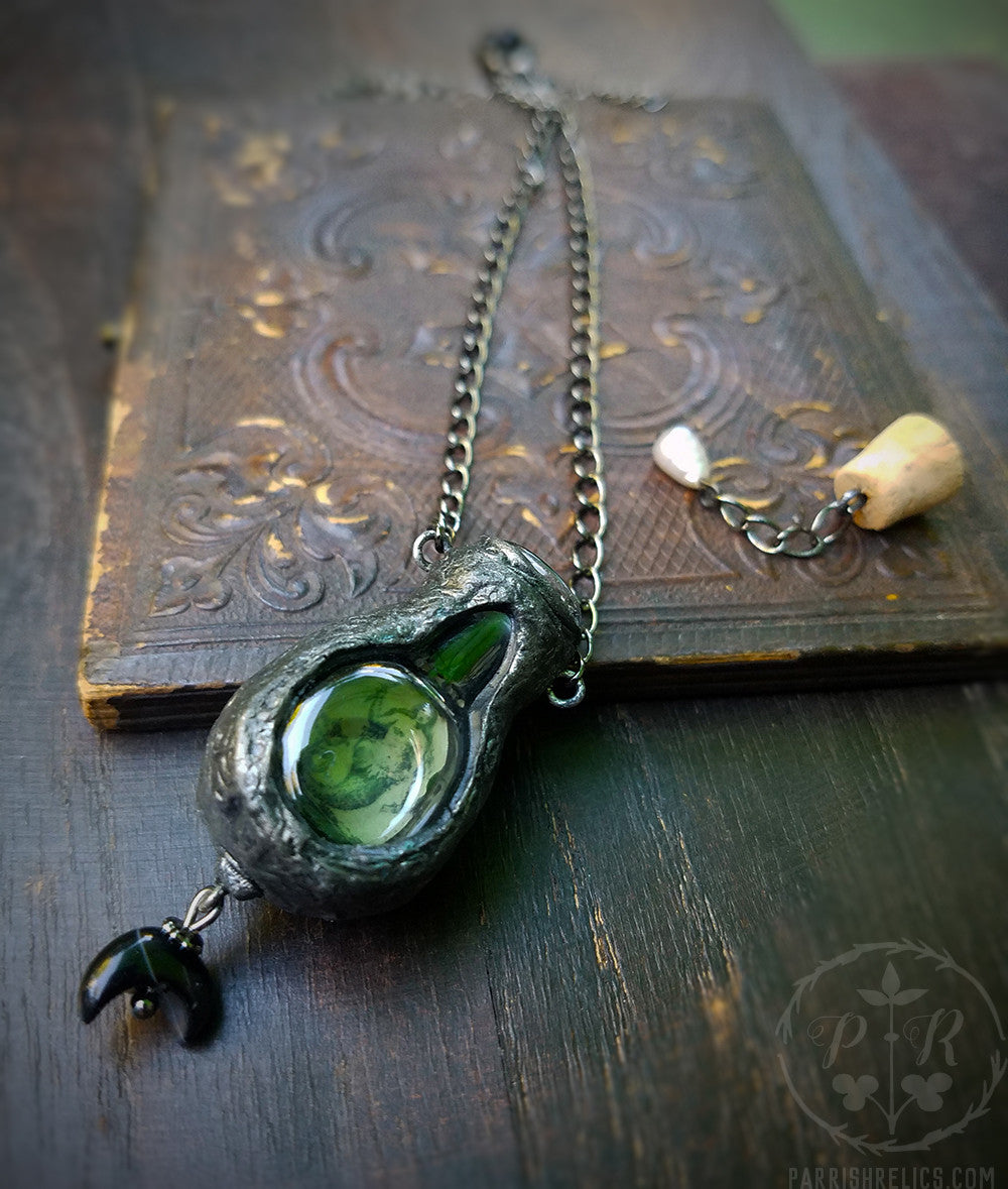 Siren of the Crescent ~ Vessel Amulet