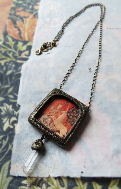 La Vue ~ Lady & the Unicorn Pictorial Shrine Amulet